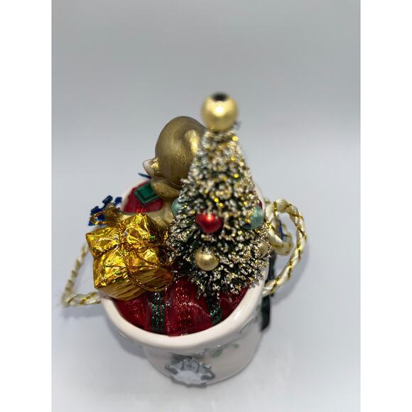 Vintage Ceramic Christmas Elf Pixie Spreading a little holiday Pixie Dust ! OOAK - Picture 12 of 16